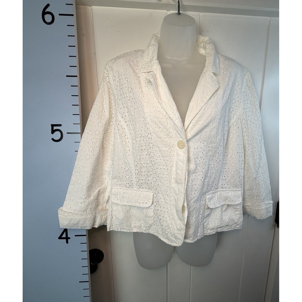 Villager White Eyelet 3 Button Blazer Women's 18 Coastal Granny Cottagecore